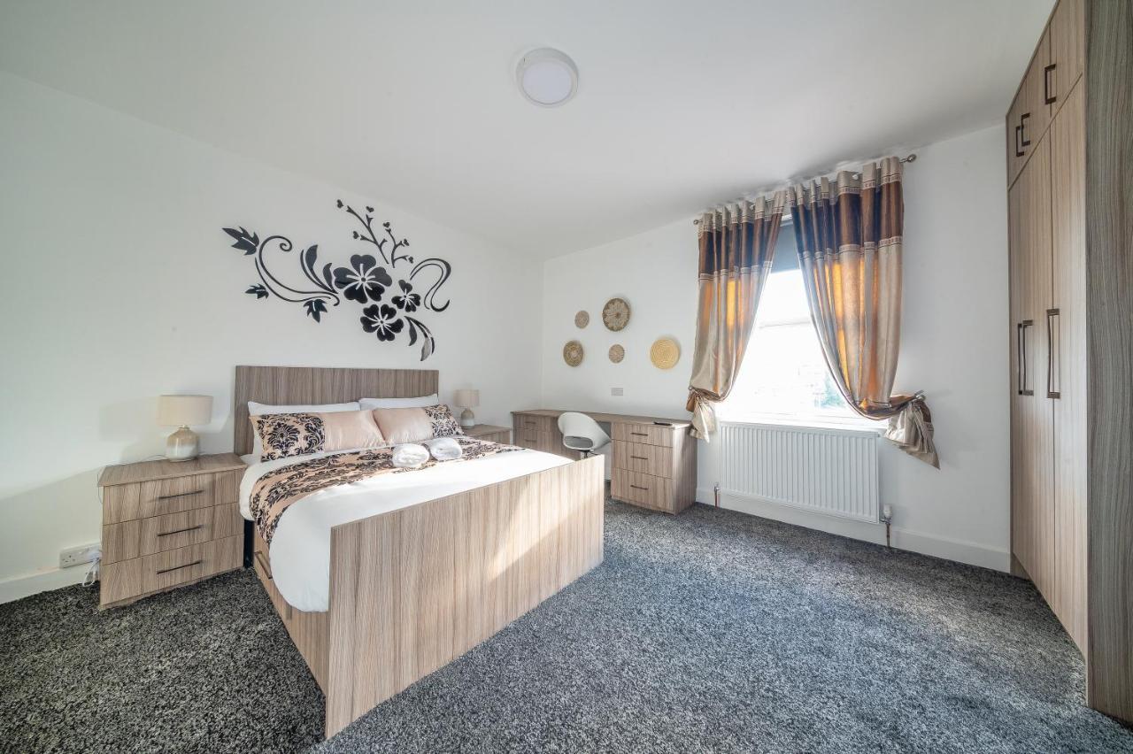 *Rc12S* For Your Most Relaxed & Cosy Stay + Free Parking + Free Fast Wifi * Лидс Экстерьер фото